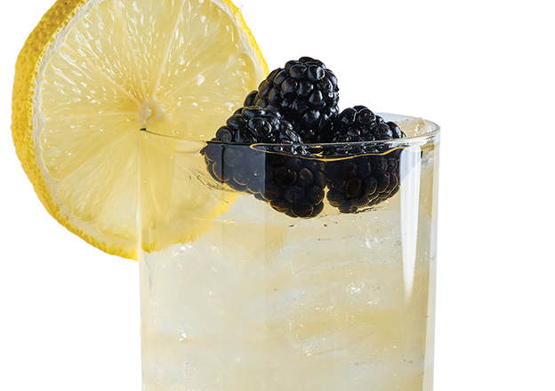 Jack Daniel’s Blackberry Lemonade